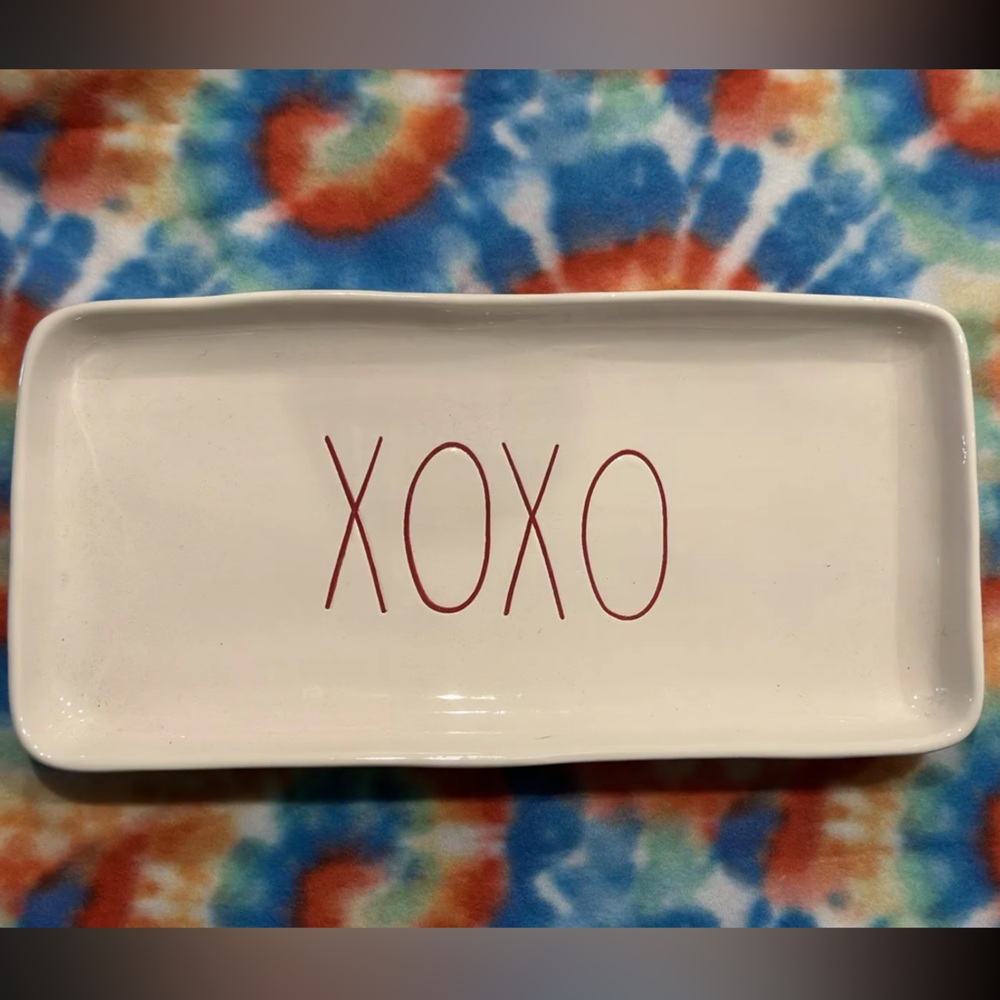 Rae Dunn xoxo serving platter